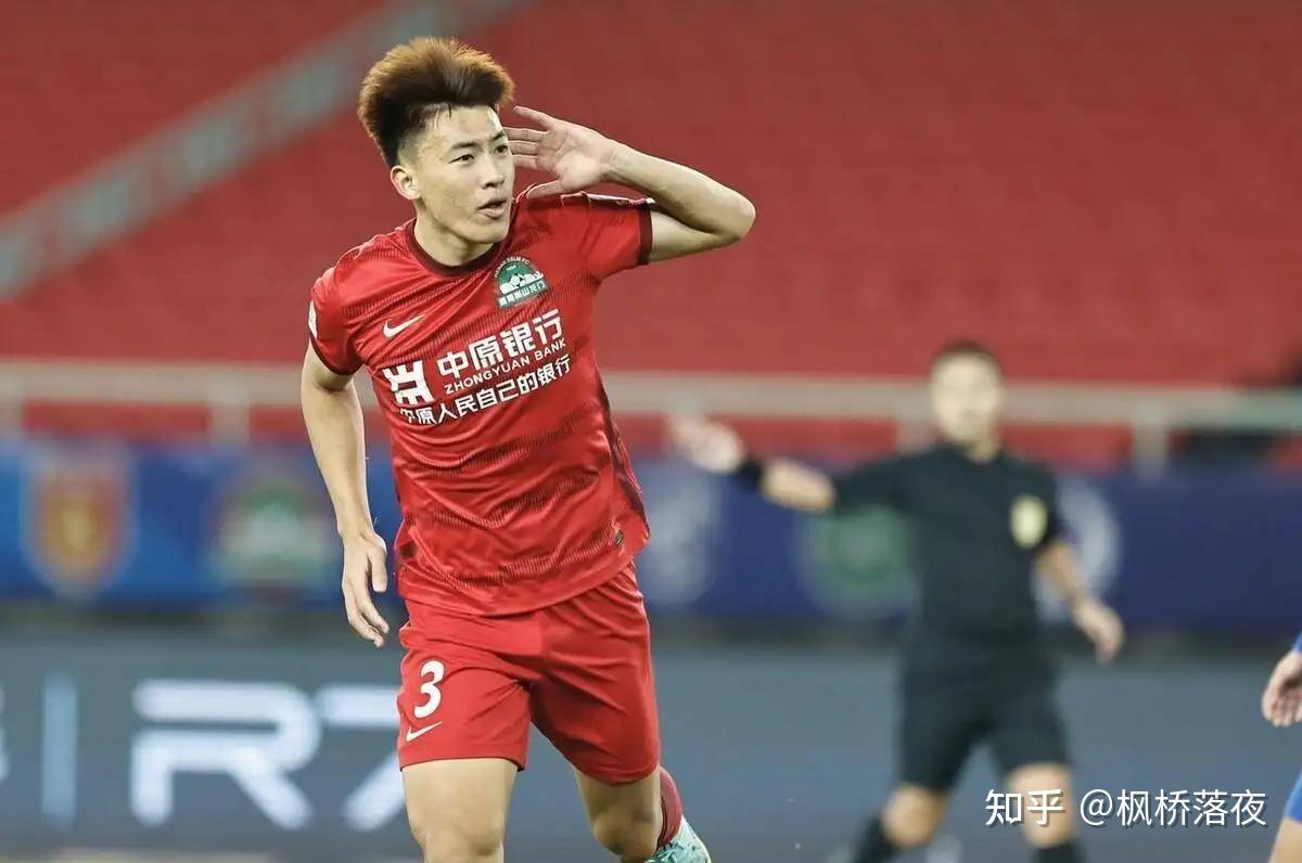 九游游戏中心重磅！纽约尼克斯集结日状态回暖底特律活塞冲刺阶段队长鼓劲，新疆广汇围绕中超造点机会的简单介绍